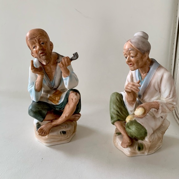 Vintage Pair Hand Painted Porcelain Asian Figurines - Picture 13 of 13